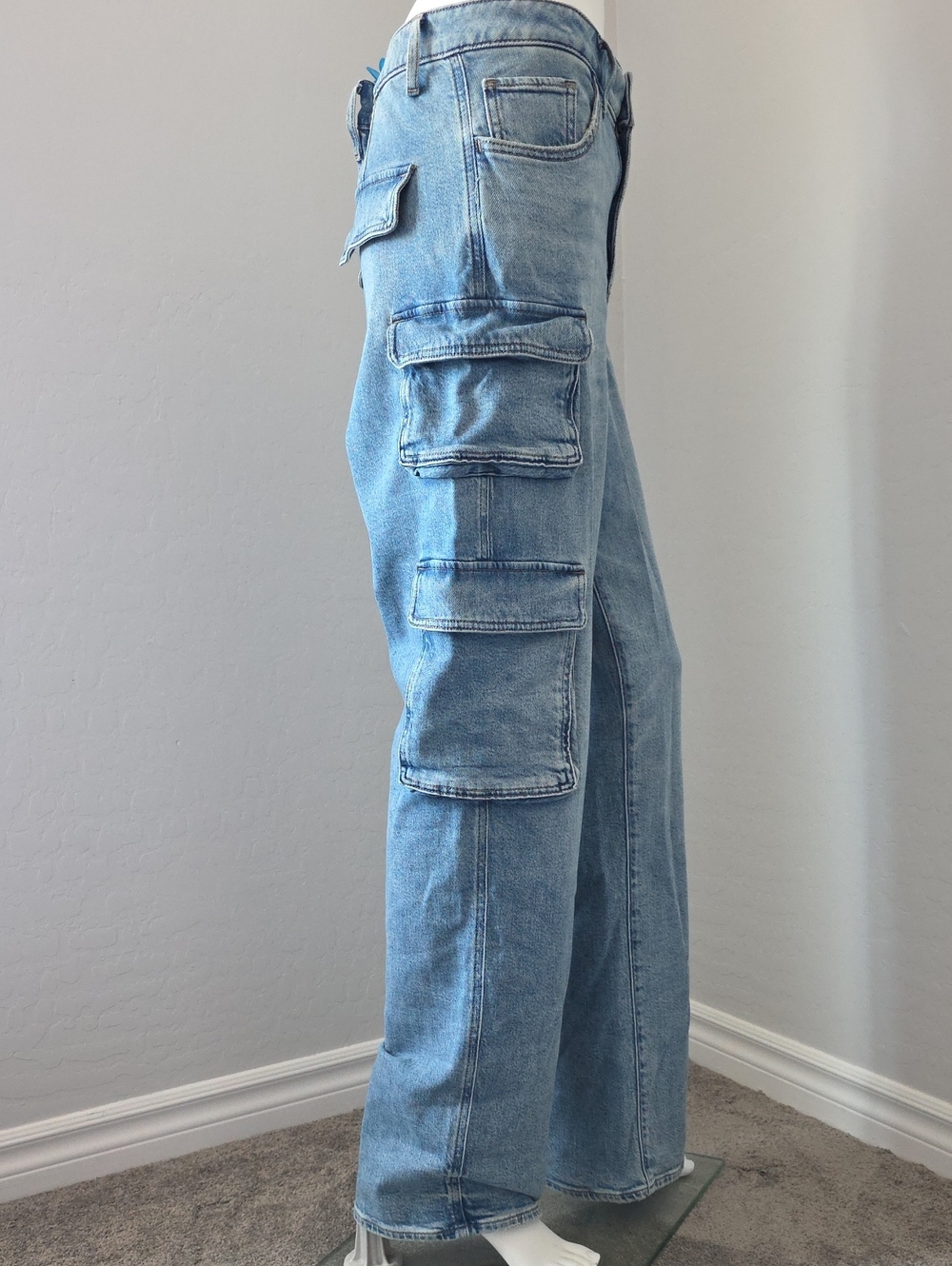 Express Cargo Jeans - Picture 2 of 5